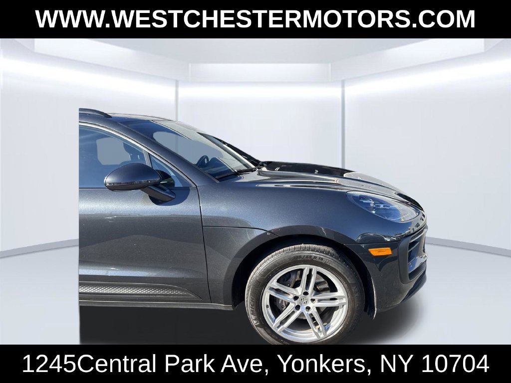 Used 2023 Porsche Macan AWD/4WD image 9
