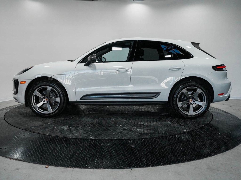 Used 2023 Porsche Macan image 4