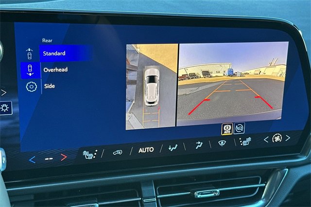 New 2026 Chevrolet Equinox EV LT w/ Comfort Package image 26