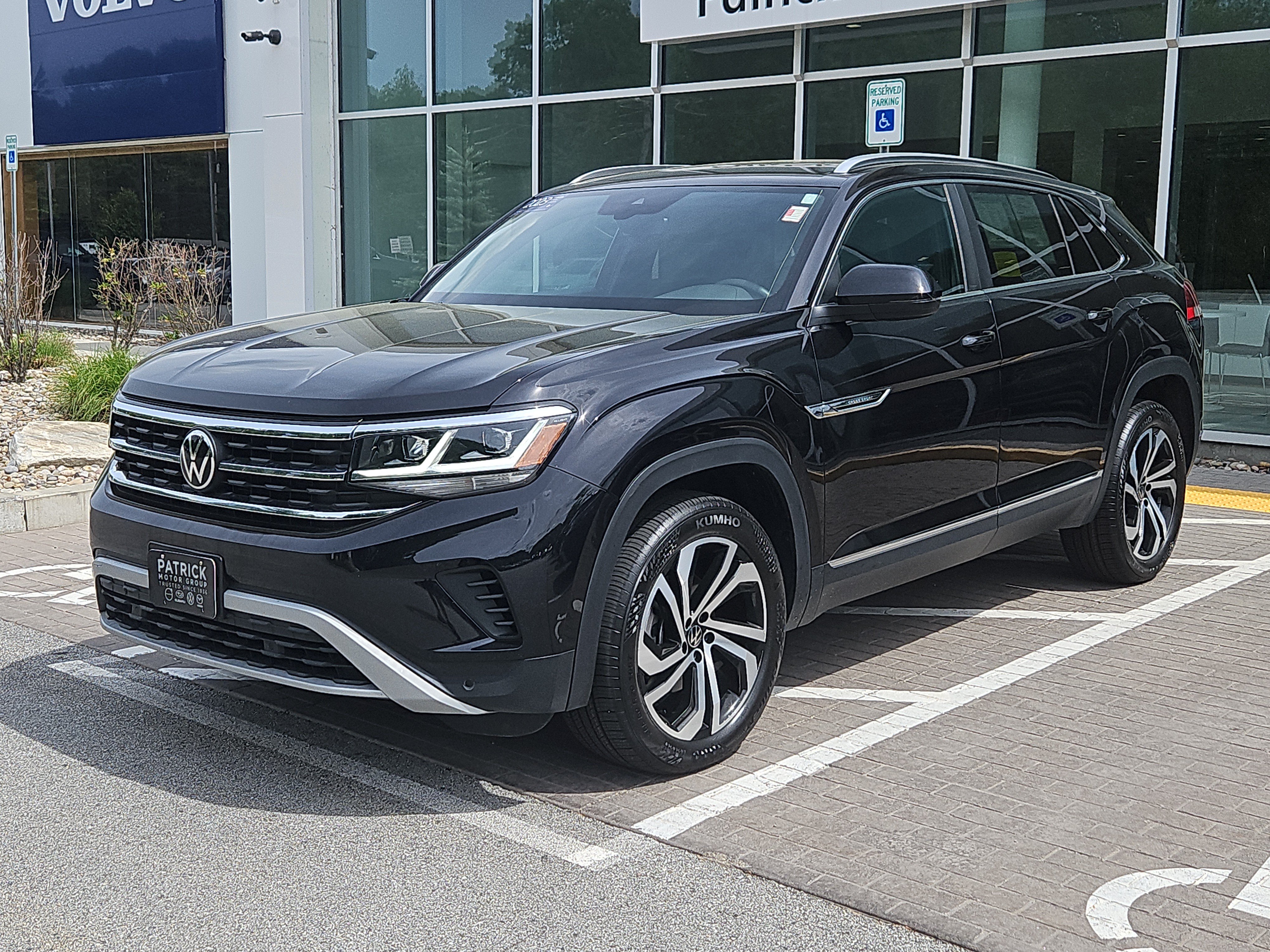Certified 2023 Volkswagen Atlas Cross Sport SEL AWD/4WD image 28