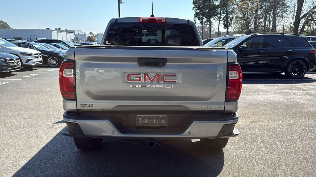Used 2024 GMC Canyon Denali image 5