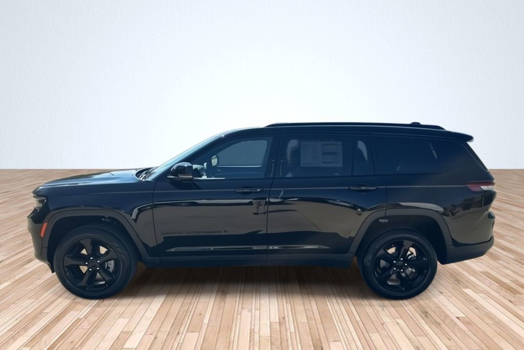 New 2025 Jeep Grand Cherokee L Limited w/ Black Appearance Package image 4