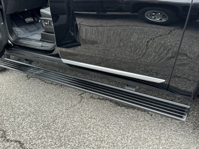 Used 2023 GMC Yukon XL Denali w/ Max Trailering Package image 26