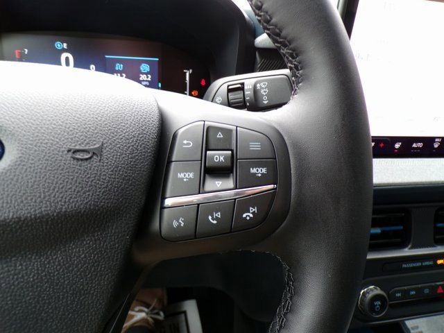 New 2026 Ford Maverick XLT w/ XLT Luxury Package image 18