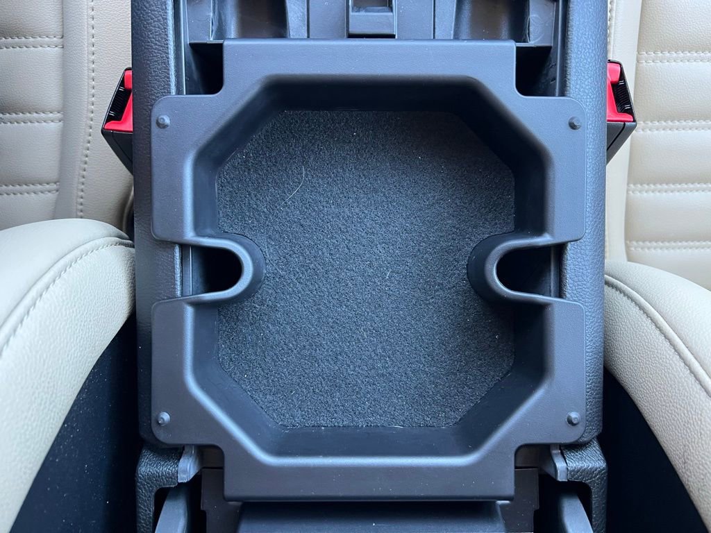 Used 2023 Ford Edge SEL w/ Convenience Package image 29