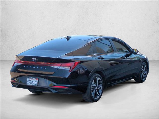 Used 2023 Hyundai Elantra SEL w/ Convenience Package image 5