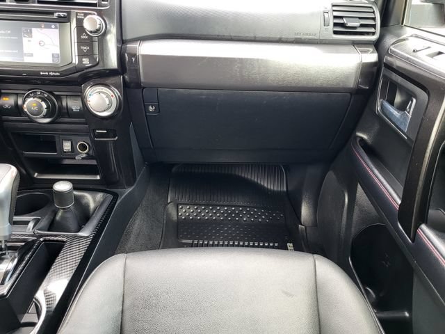 Used 2019 Toyota 4Runner TRD Off-Road Premium AWD/4WD image 26