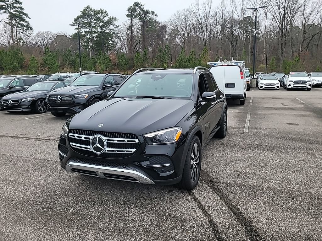 Used 2025 Mercedes-Benz GLE 350 4MATIC image 3