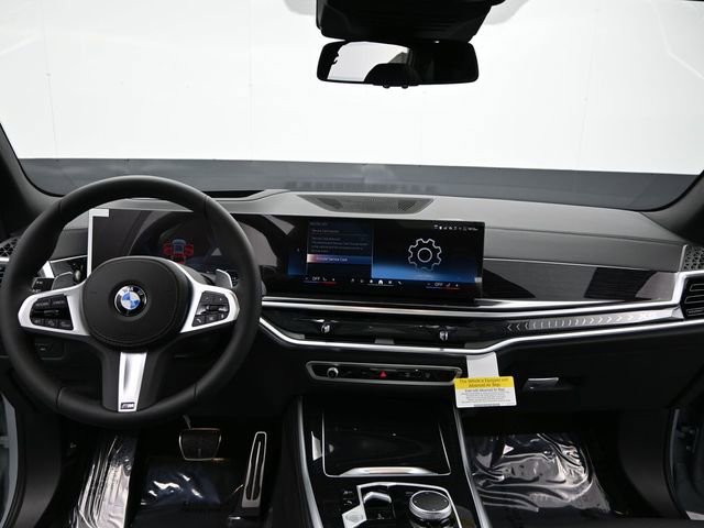 New 2026 BMW X5 sDrive40i w/ M Sport Package RWD image 14