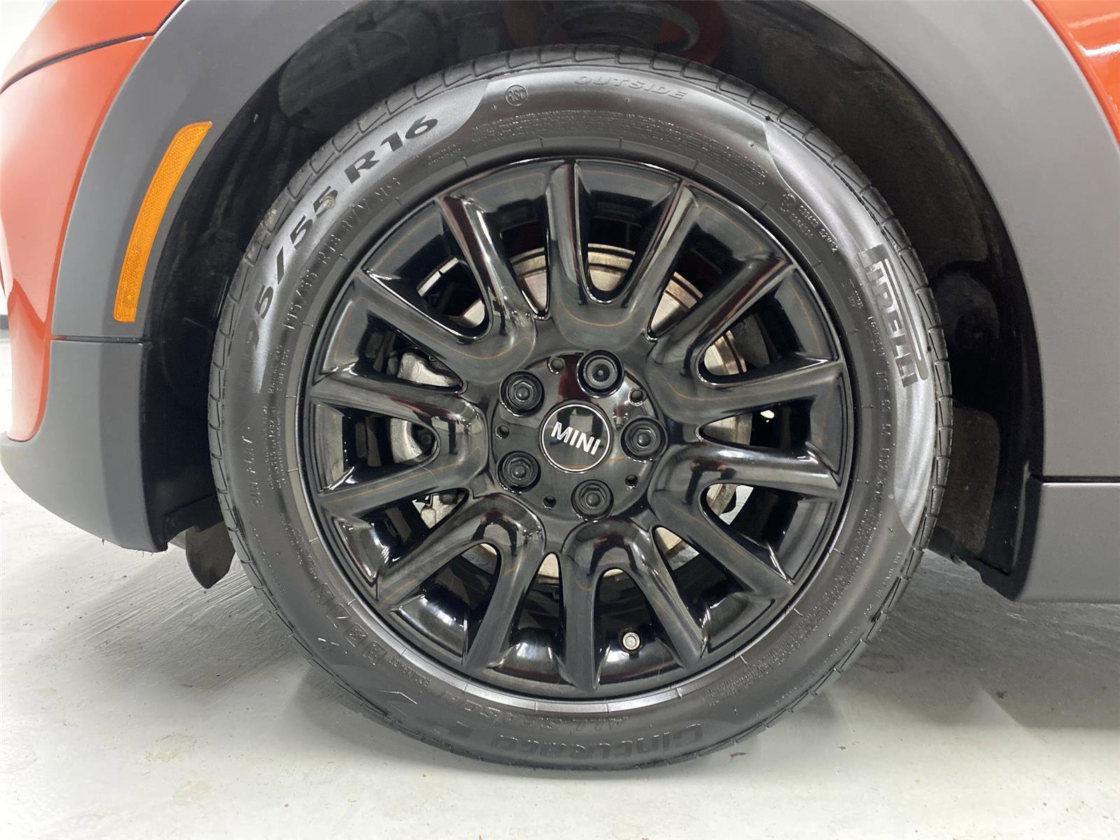 Used 2020 MINI Cooper 4-Door Hardtop FWD image 23