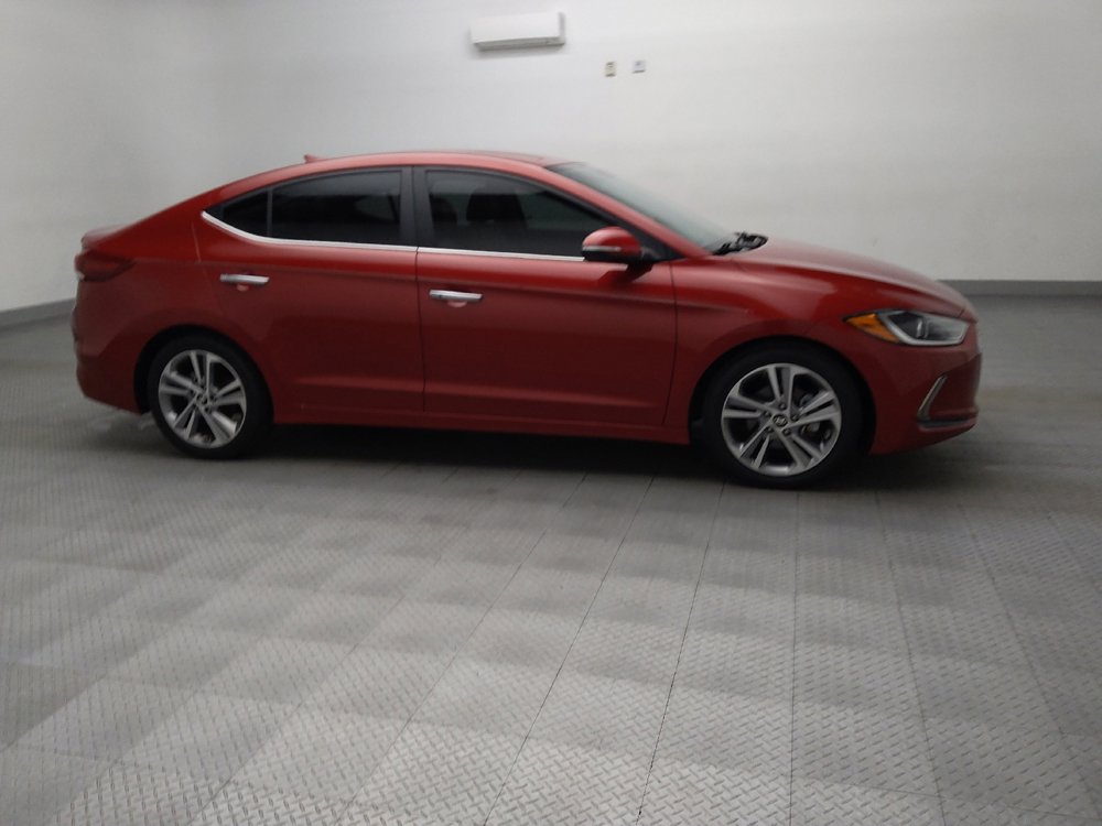Used 2017 Hyundai Elantra Limited image 11