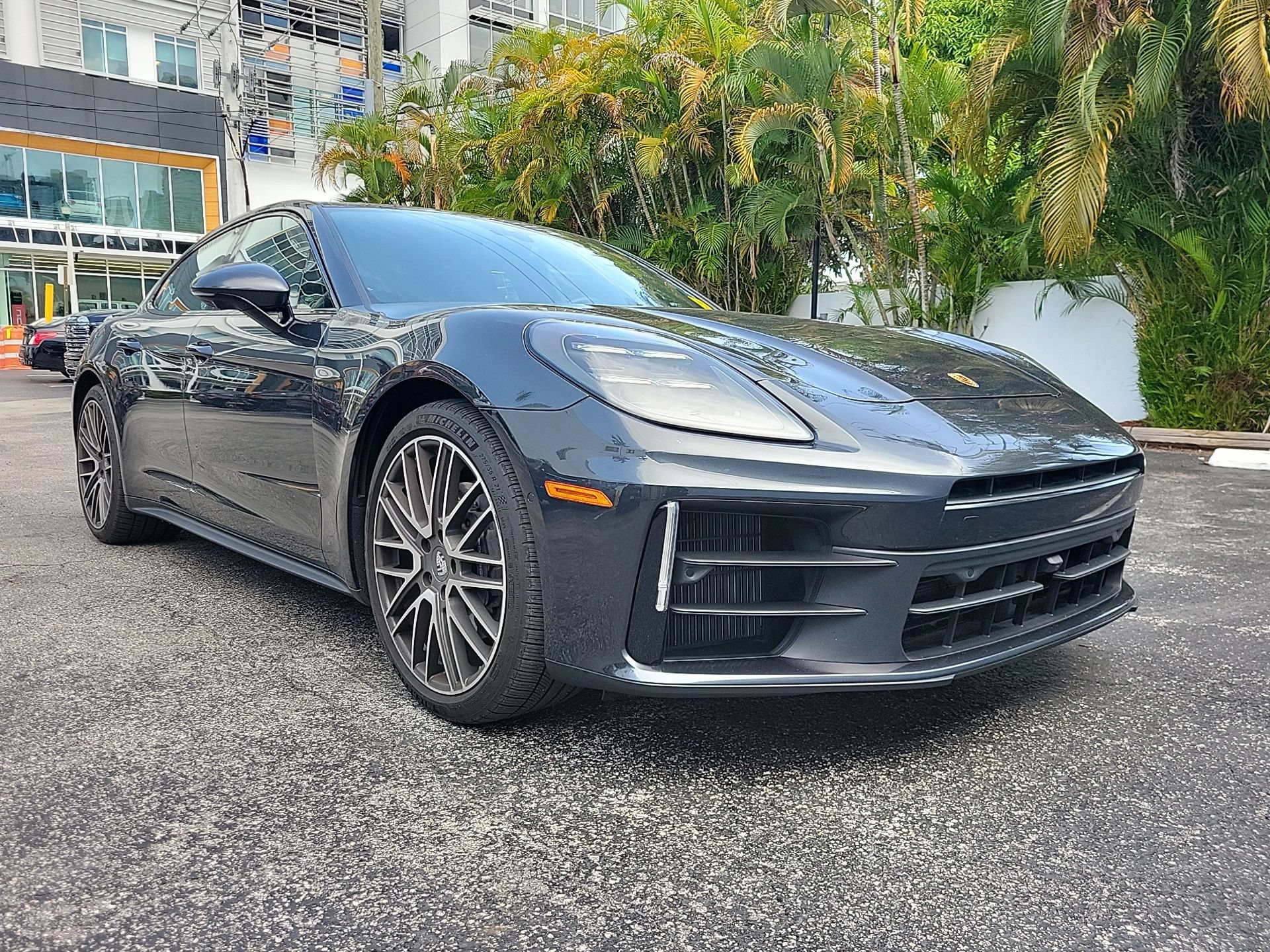 Used 2024 Porsche Panamera w/ Premium Package RWD image 4