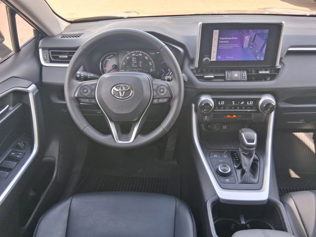 Used 2024 Toyota RAV4 XLE Premium AWD/4WD image 10