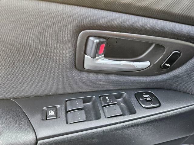 Used 2006 MAZDA MAZDA3 s Touring image 15