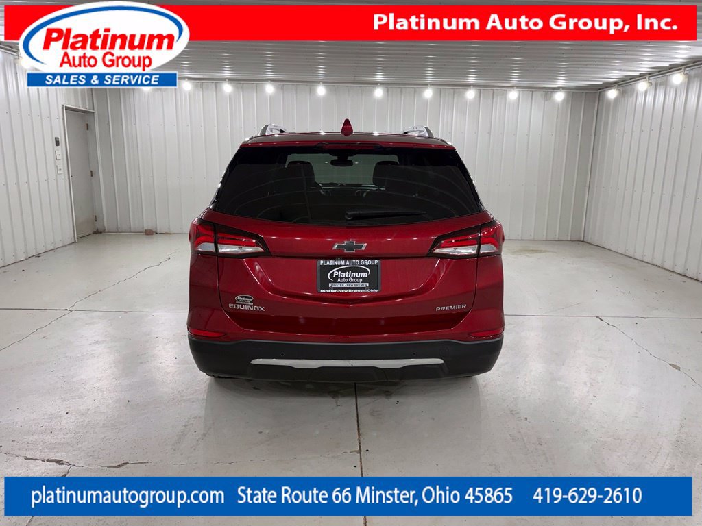 Used 2023 Chevrolet Equinox Premier FWD image 4