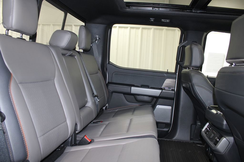 New 2025 Ford F150 Lariat w/ Equipment Group 502A High image 35