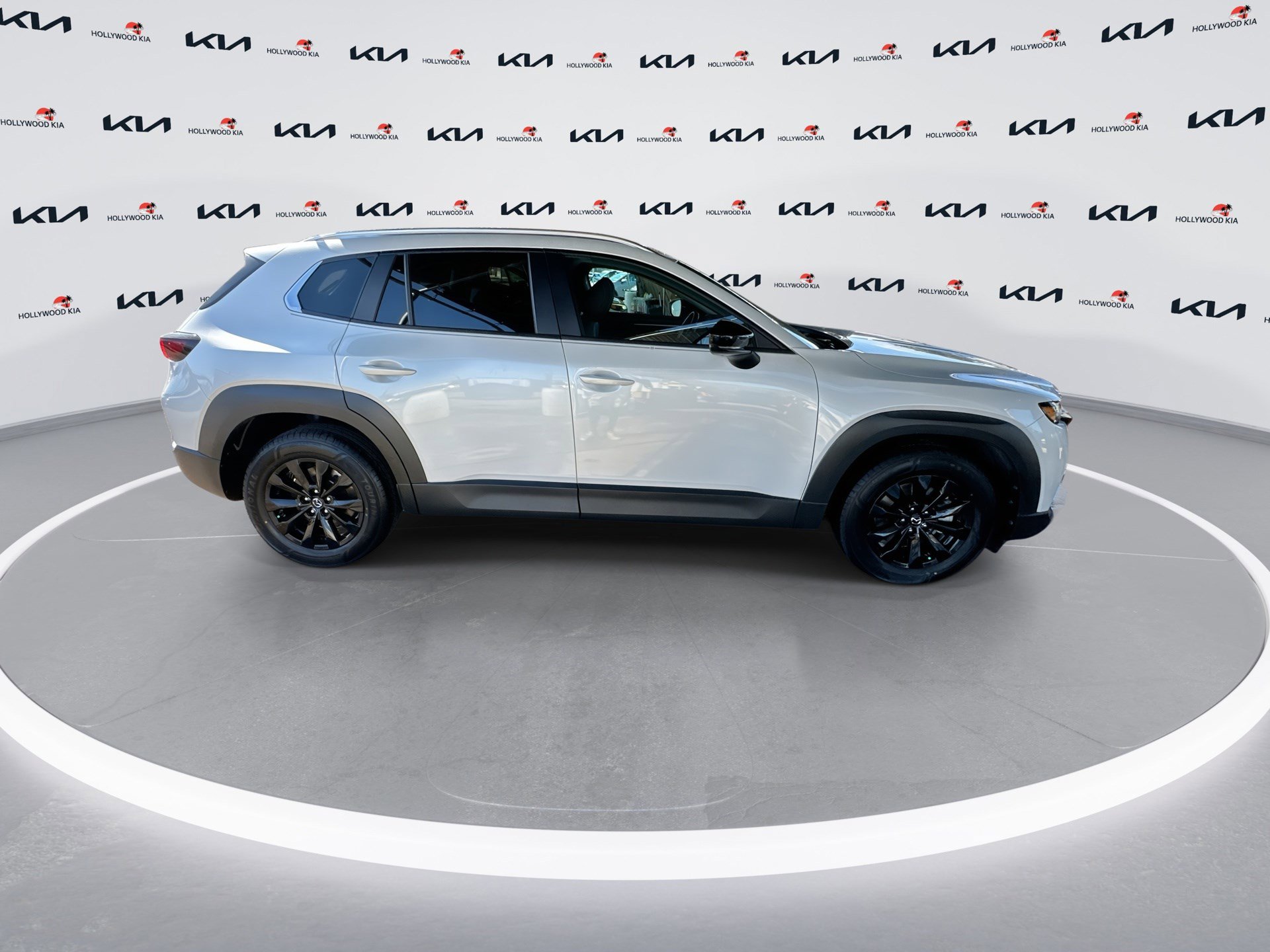 Used 2023 MAZDA CX-50 2.5 S w/ Preferred Plus Pkg image 9