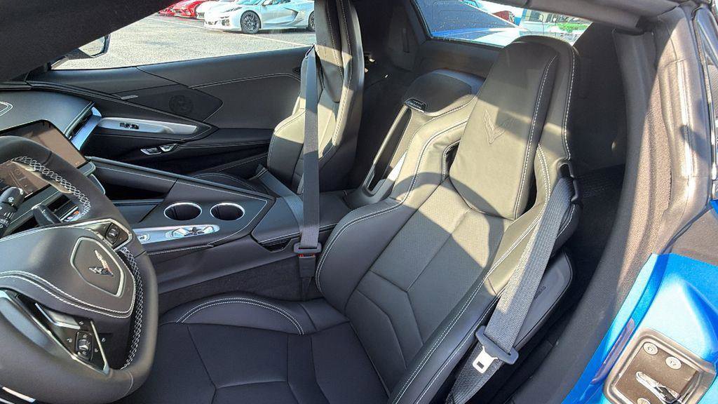 New 2026 Chevrolet Corvette Stingray Convertible w/ 1LT image 15