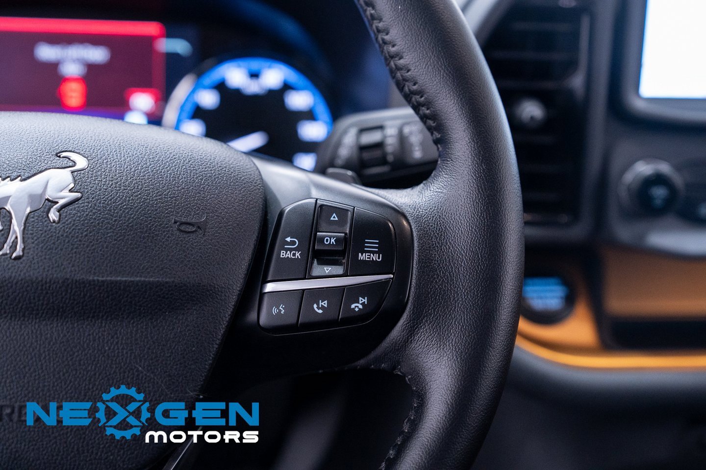 Used 2023 Ford Bronco Sport Badlands image 19