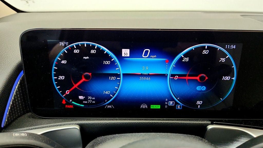 Used 2022 Mercedes-Benz EQB 300 4MATIC w/ Pinnacle Package image 15