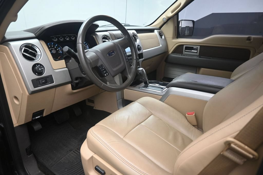 Used 2014 Ford F150 Lariat w/ Lariat Chrome Package AWD/4WD image 19