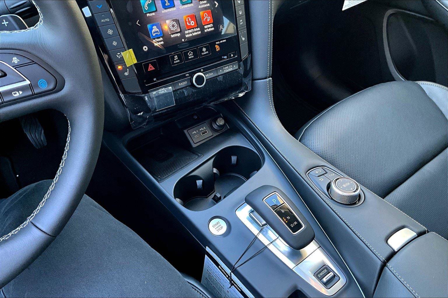 New 2025 INFINITI QX50 Luxe image 22