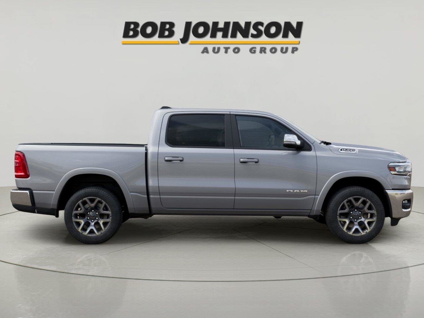 New 2025 RAM 1500 Laramie AWD/4WD image 8