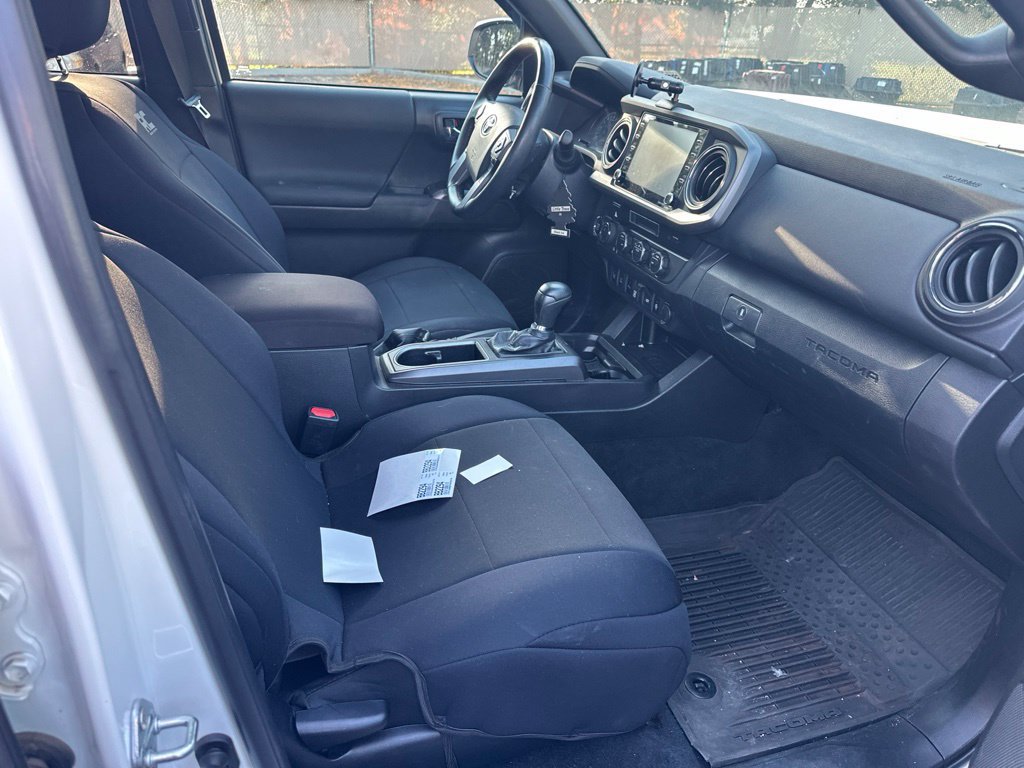 Used 2023 Toyota Tacoma TRD Off-Road w/ Technology Package AWD/4WD image 21