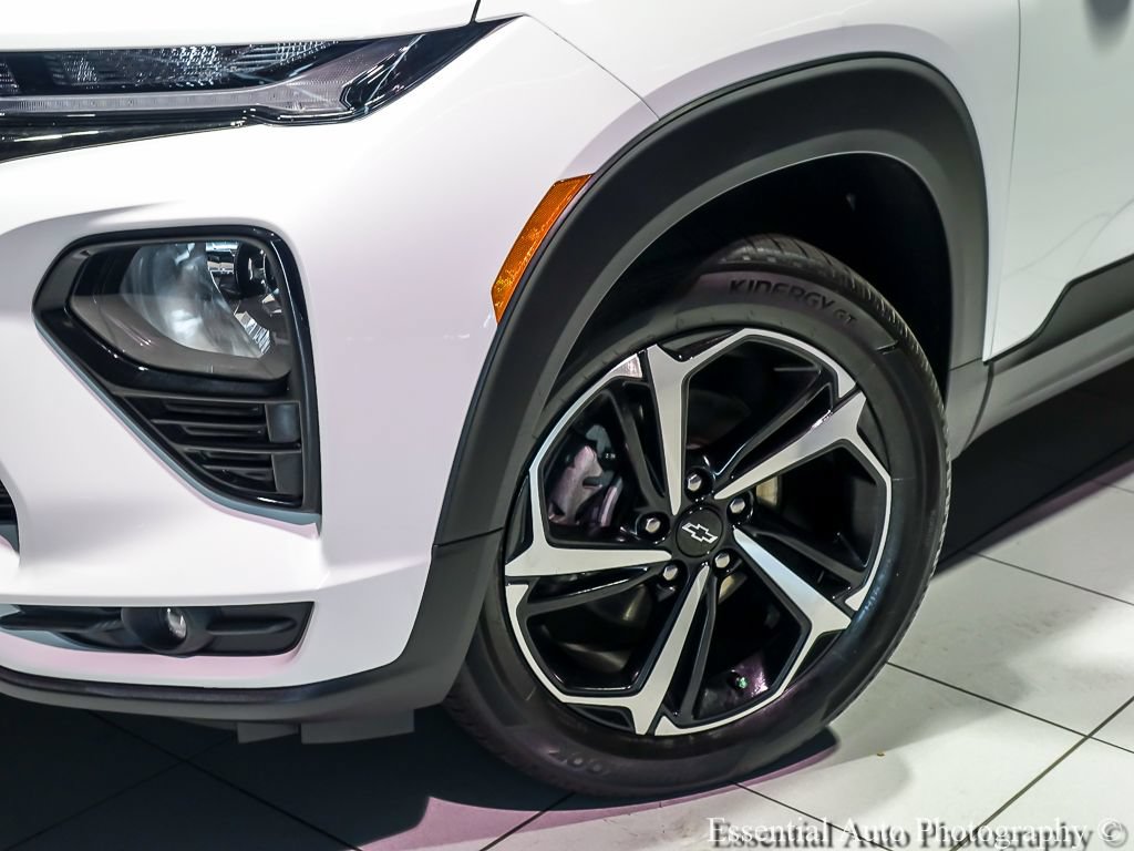 Used 2023 Chevrolet TrailBlazer RS AWD/4WD image 5