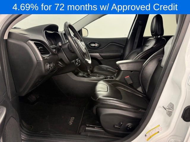 Used 2019 Jeep Cherokee Latitude Plus w/ Comfort/Convenience Group image 22