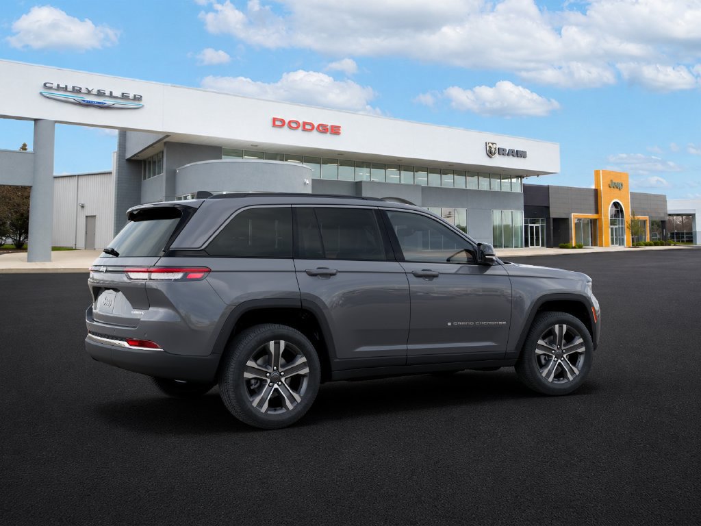 New 2027 Jeep Grand Cherokee Limited AWD/4WD image 4