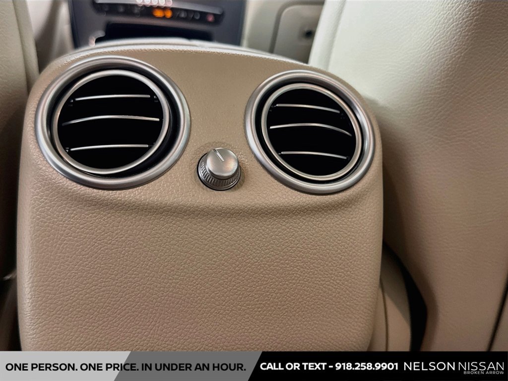 Used 2022 Mercedes-Benz GLC 300 image 24