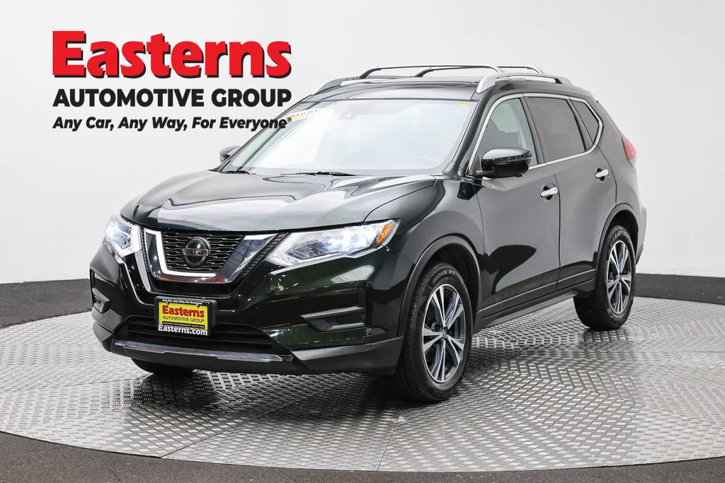 Used 2019 Nissan Rogue SV w/ Sun & Sound Touring Package