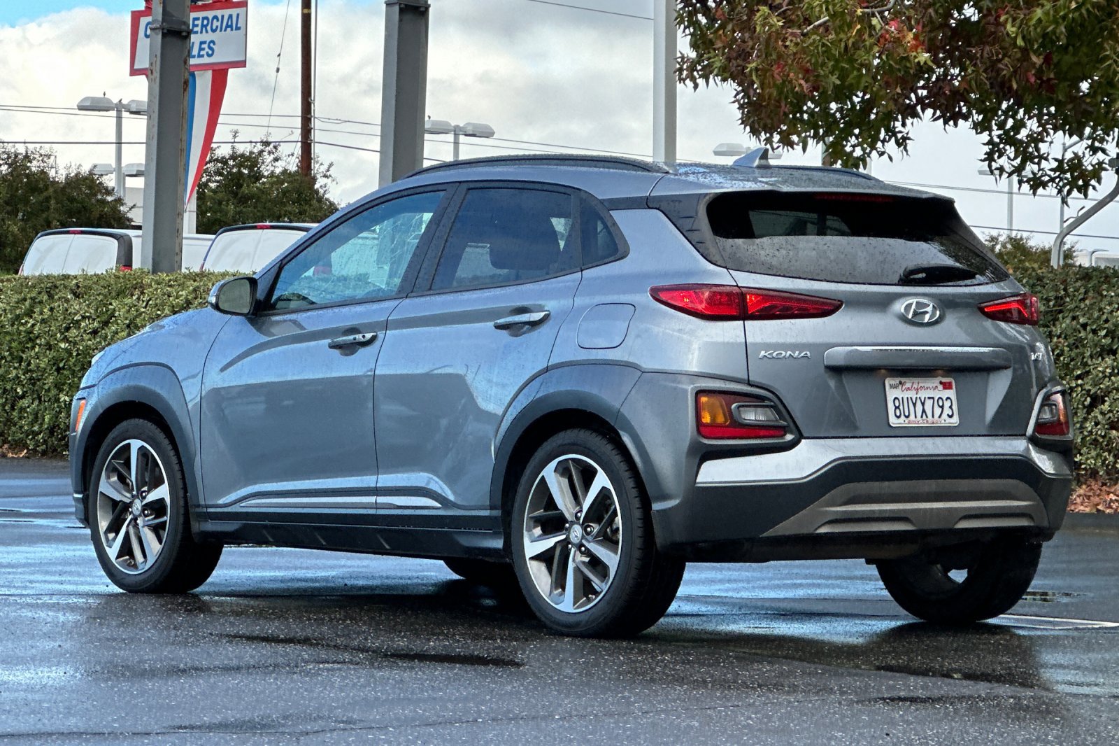 Used 2021 Hyundai Kona Limited w/ Cargo Package image 6