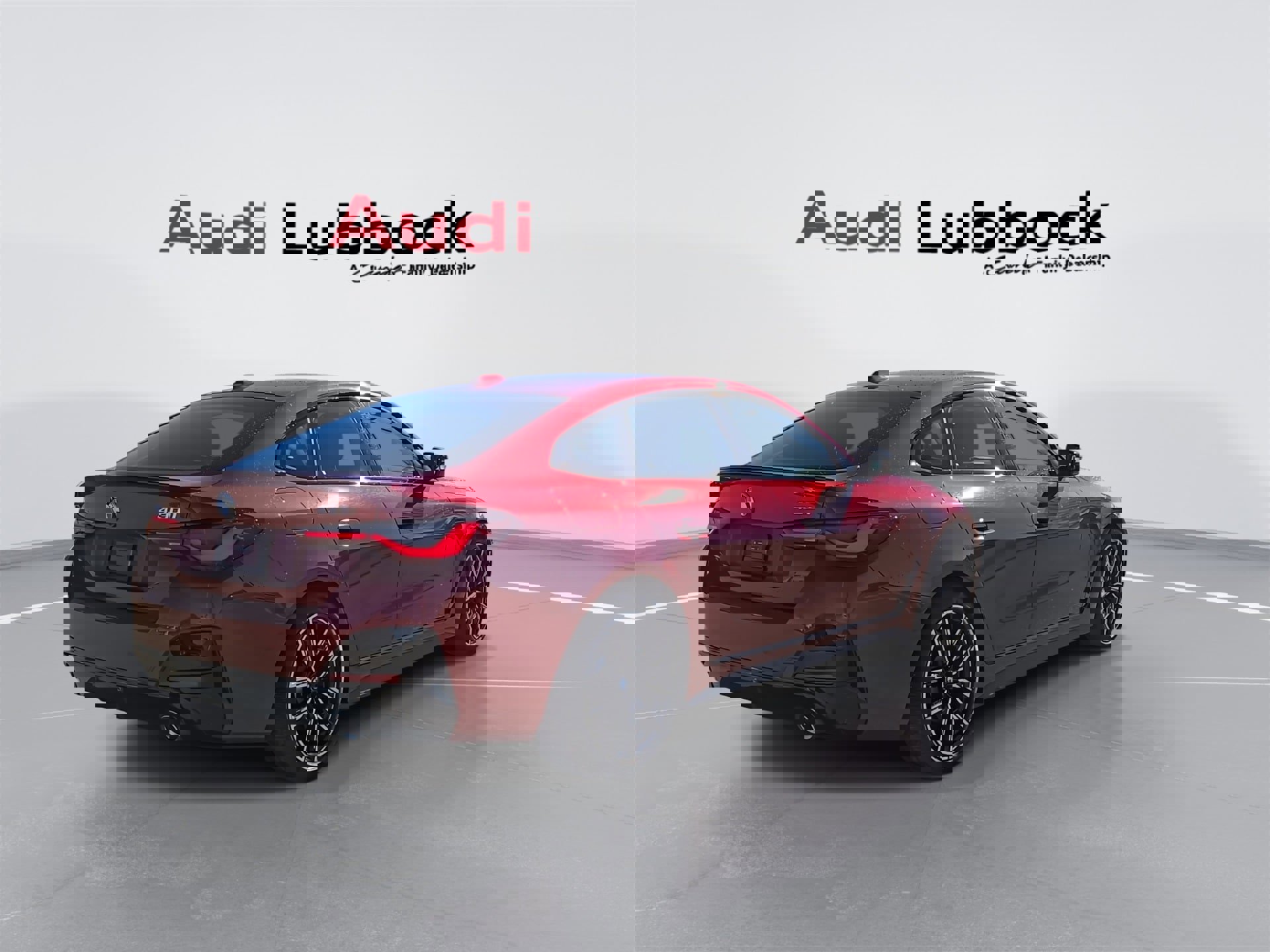 Used 2025 BMW 430i xDrive w/ M Sport Package image 8