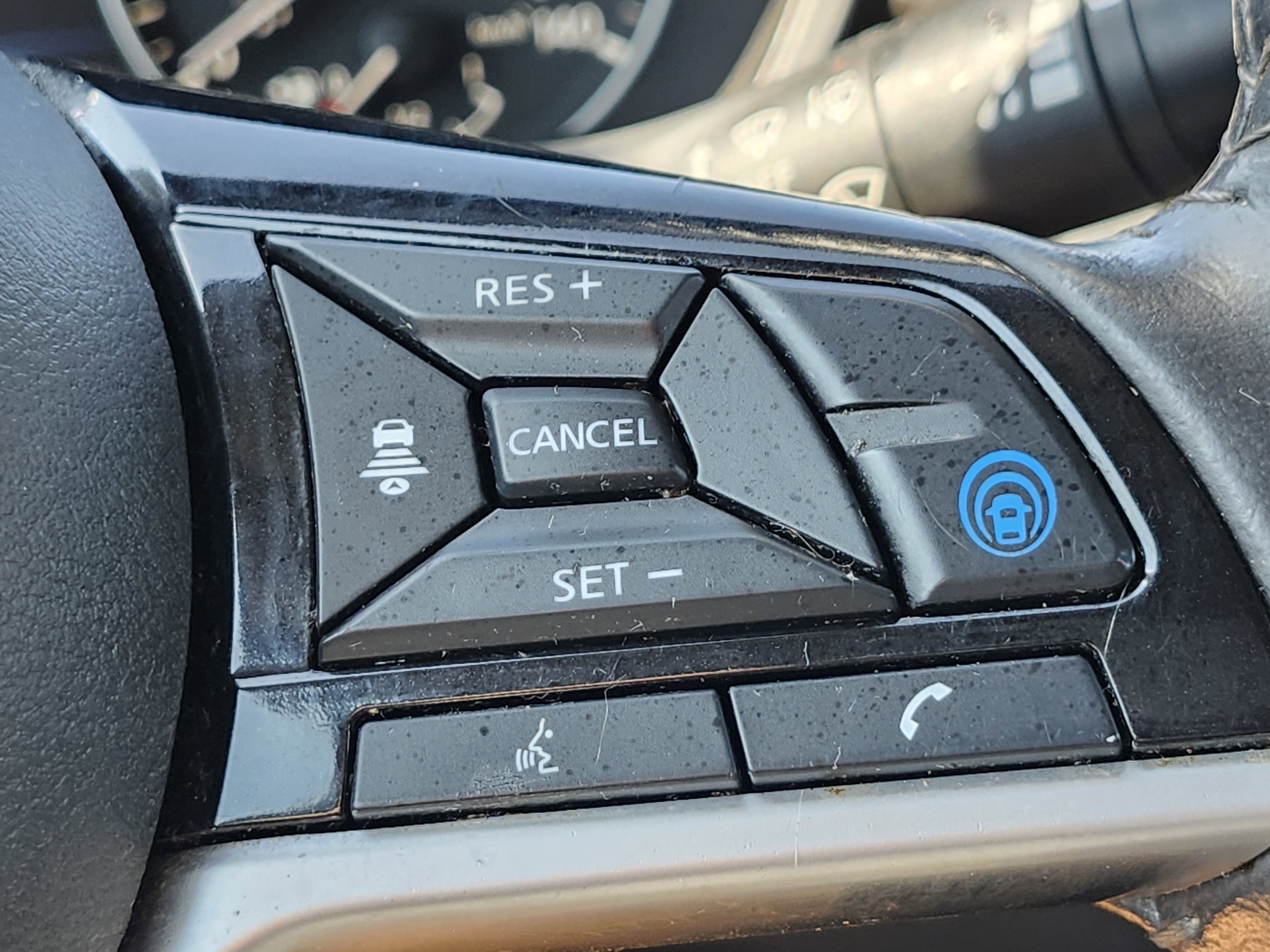 Used 2023 Nissan Altima 2.5 SV w/ SV Premium Package image 32