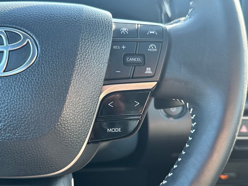 Used 2026 Toyota Camry SE w/ Convenience Package image 19