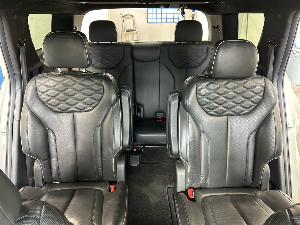 Used 2022 Hyundai Palisade Calligraphy w/ Cargo Package image 23