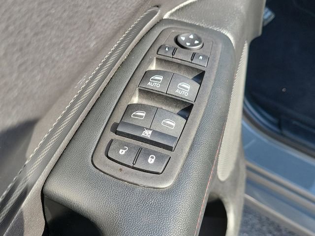 Used 2025 Dodge Durango GT AWD/4WD image 13