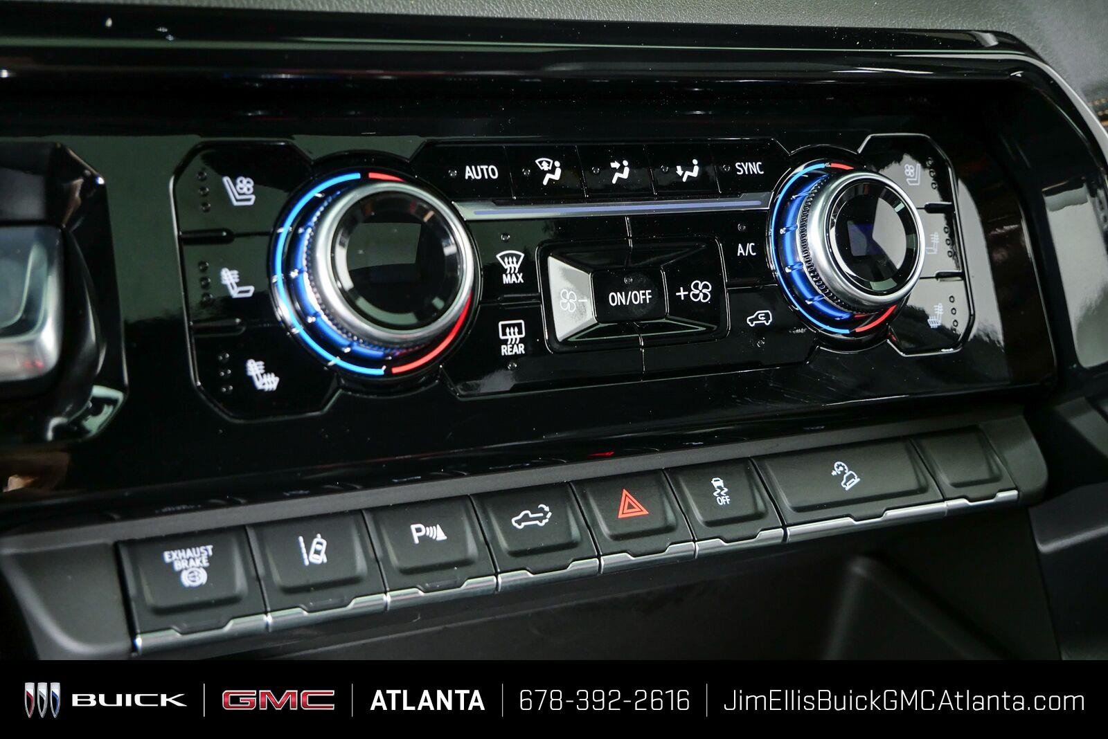 Certified 2026 GMC Sierra 2500 AT4 w/ AT4 Premium Plus Package AWD/4WD image 17