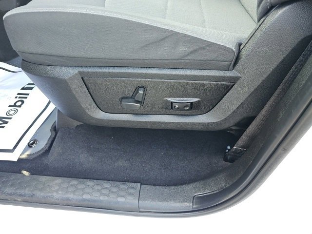 Used 2022 RAM 1500 Classic SLT w/ Electronics Convenience Group image 28