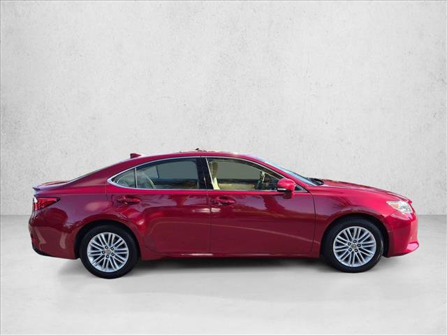 Used 2015 Lexus ES 350 w/ Premium Package FWD image 4