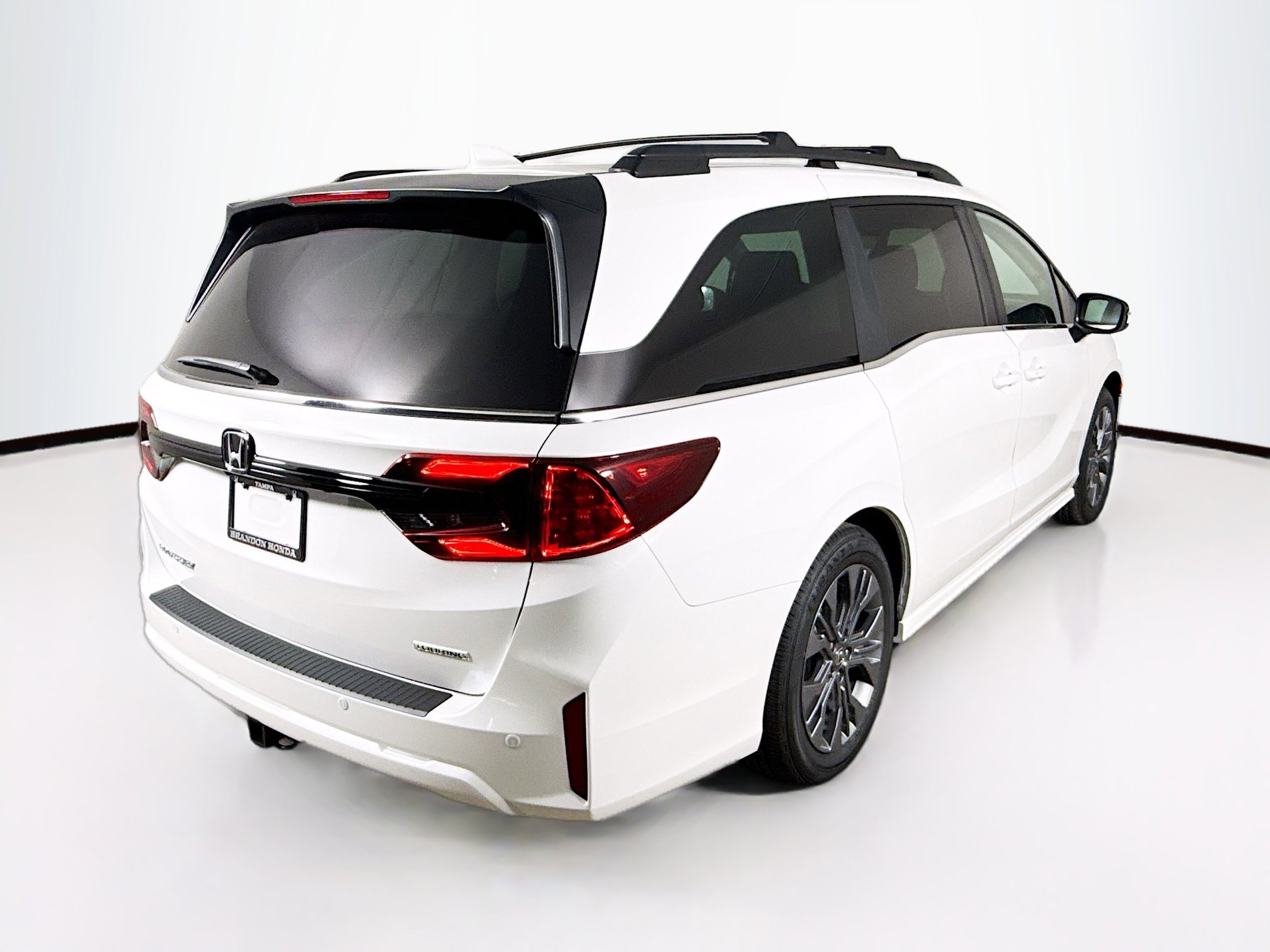 New 2026 Honda Odyssey Touring image 35