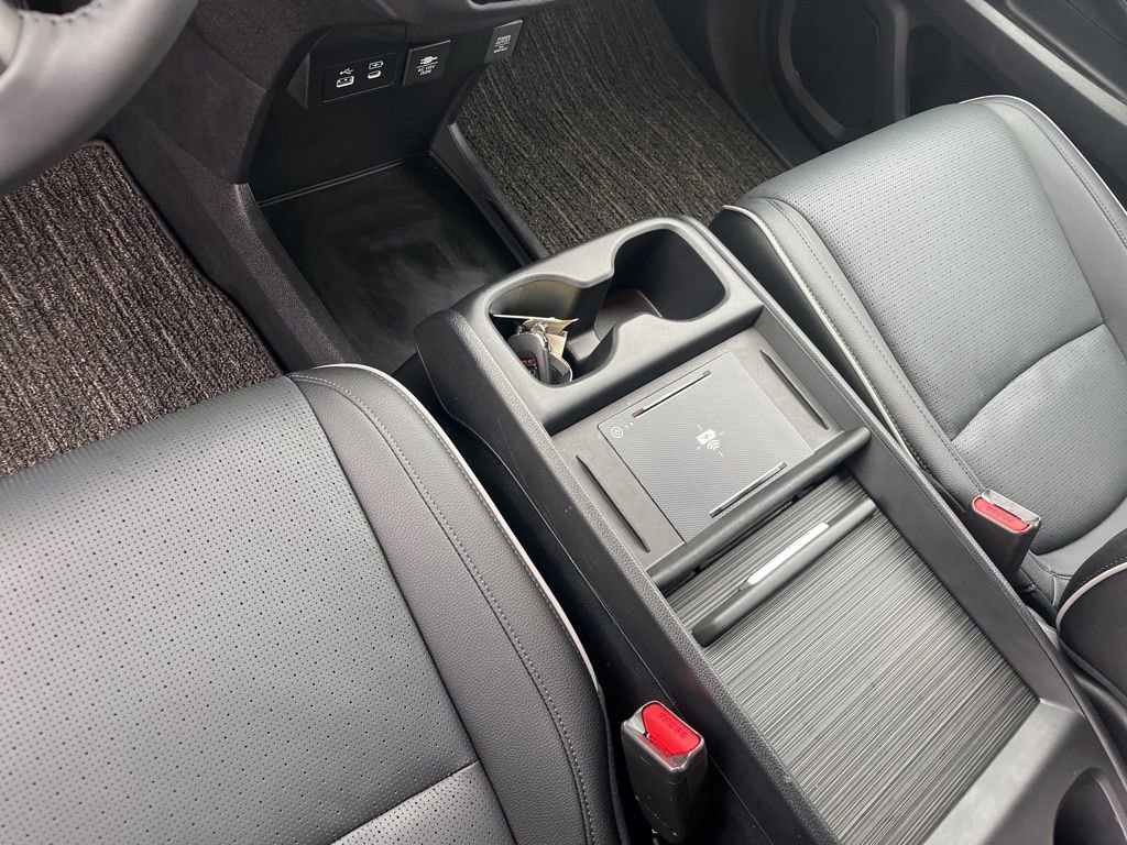 Certified 2026 Honda Odyssey Elite image 21
