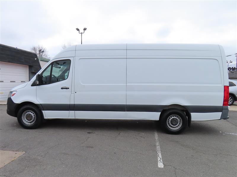 Used 2021 Mercedes-Benz Sprinter 2500 w/ Driver Convenience Package image 10
