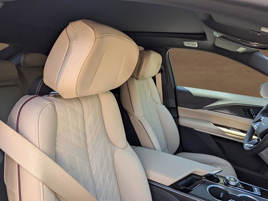 New 2026 Cadillac Lyriq V w/ LPO, Floor Liner Package image 20