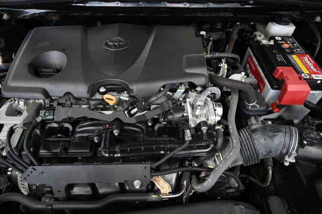 Used 2022 Toyota Camry SE image 30