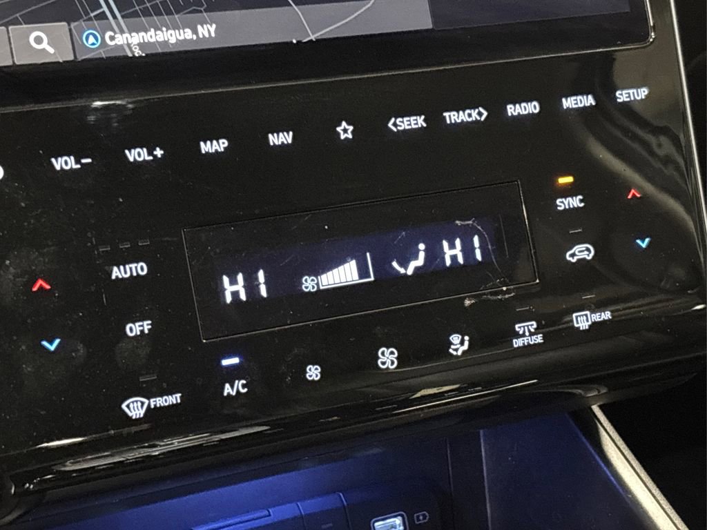 Used 2022 Hyundai Tucson Limited image 31