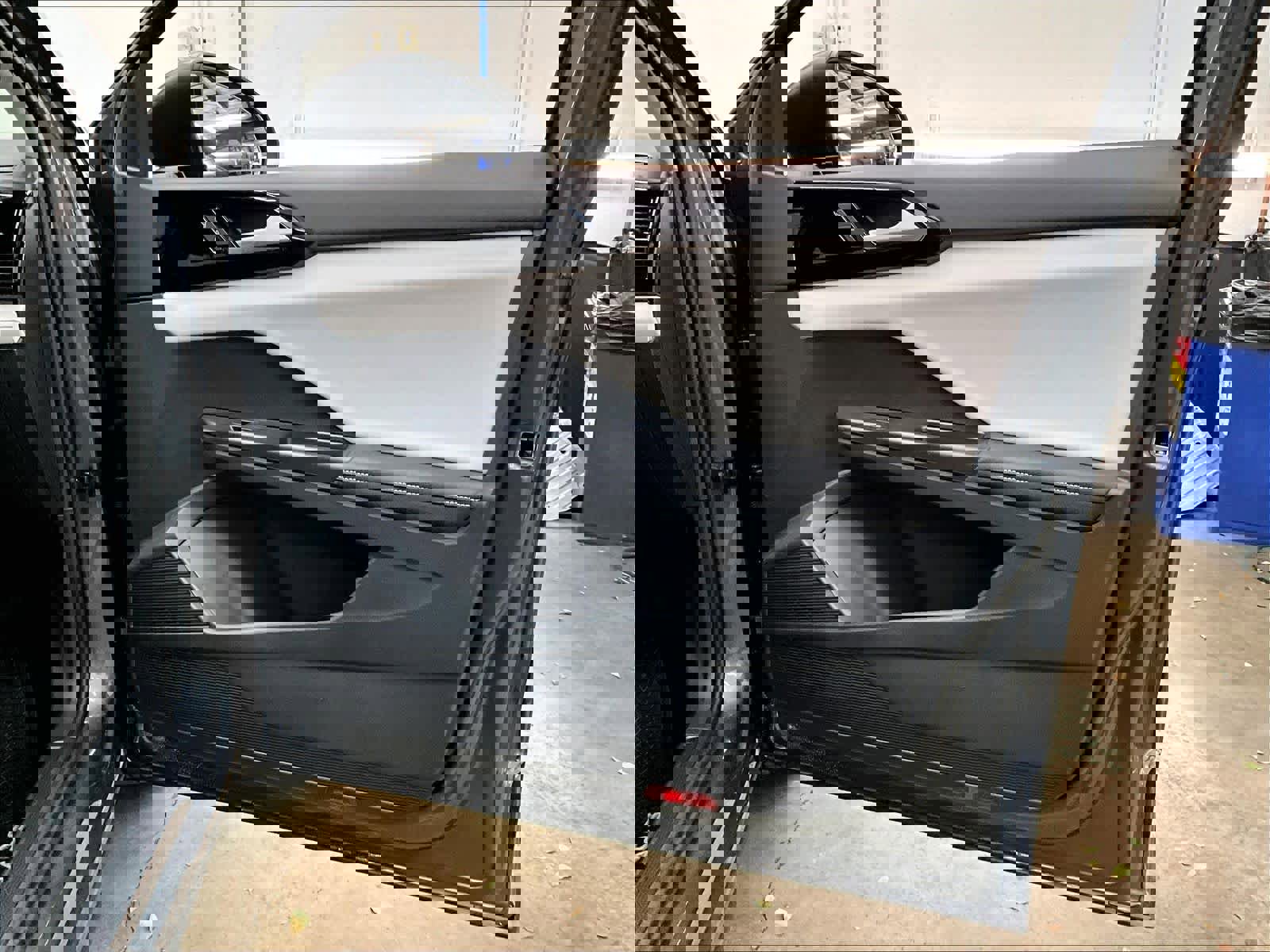 New 2026 Volkswagen Taos S image 27