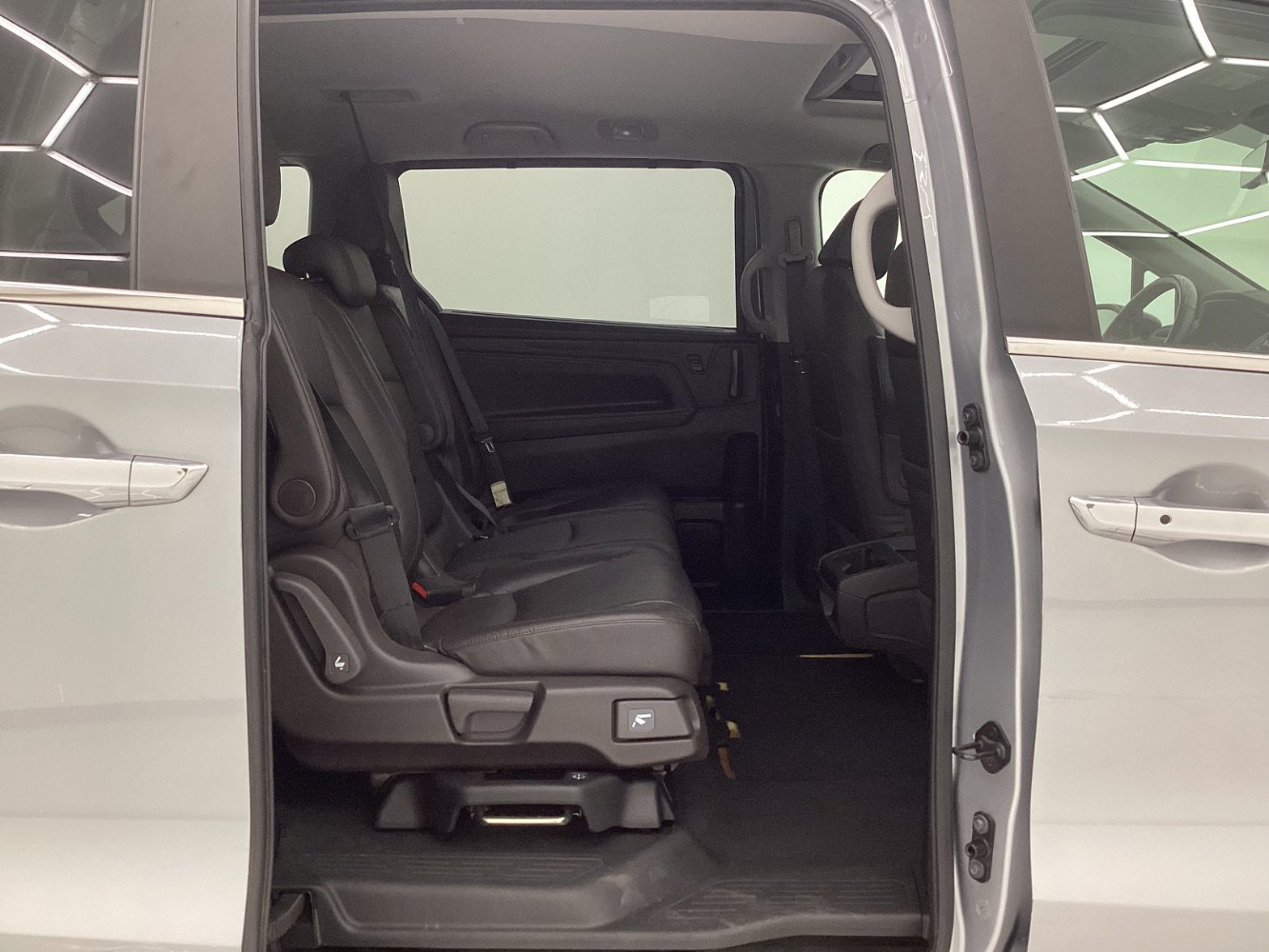 Used 2020 Honda Odyssey EX-L image 21